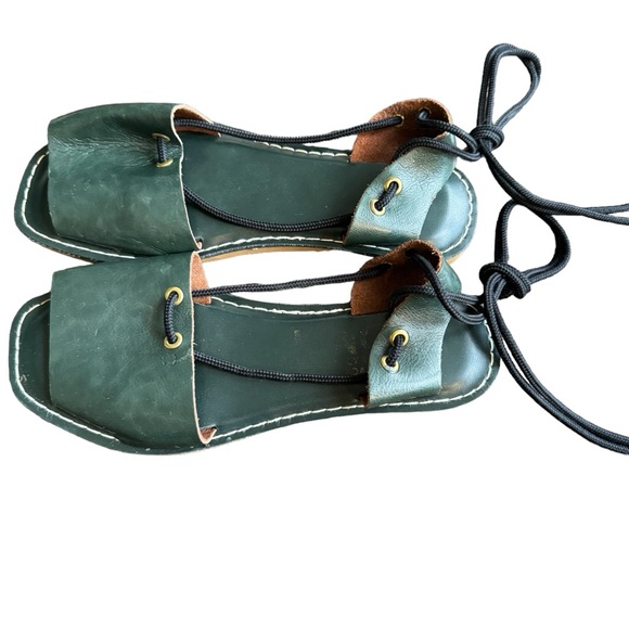 Kino Made in Key West, Fl sandals - Picture 4 of 7